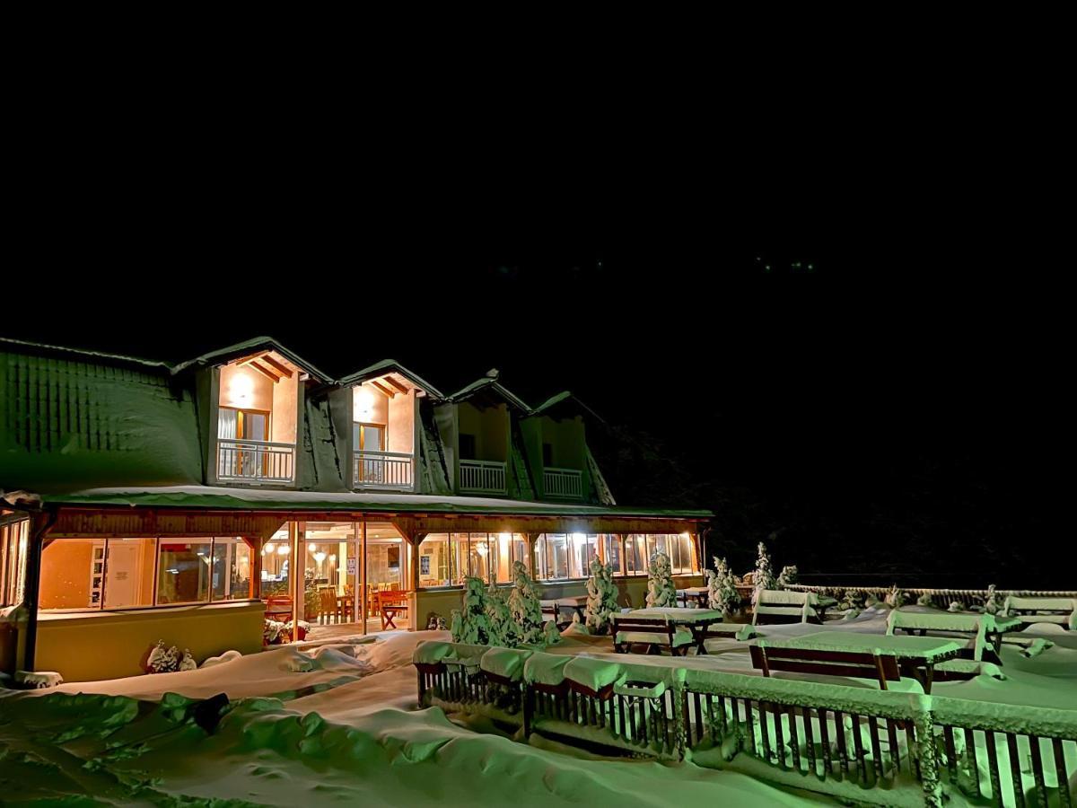 Honey Valley Bjelasnica Bed and Breakfast Eksteriør billede