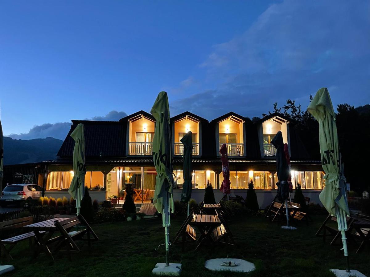 Honey Valley Bjelasnica Bed and Breakfast Eksteriør billede